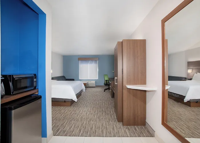 Holiday Inn Express & Suites Yosemite Park Area By Ihg